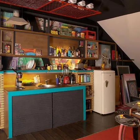 Eclectic Artist Loft/bohemian Studio * Talin